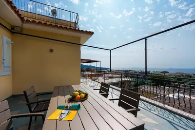 Image de Appartement 'Gio Mar Blu' avec vue sur la mer, Wi-Fi et climatisation