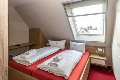 Image de Vacation home superior, 3 bedrooms, living room\/kitchenette, shower\/Wc - Kauperhof