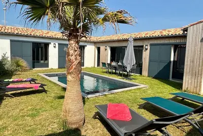 Image de Jolie maison neuve, 4 chambres, piscine chauffée