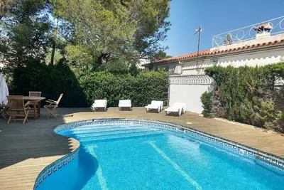 Image de Maison de vacances Miami-Platja pour 1 - 8 personnes avec 3 chambres à coucher - Maison de vacances
