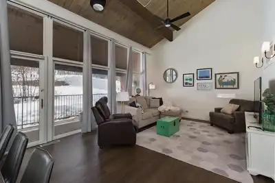 Image de The Verdant Honeycomb (#768/69) |10 min to Ski - Golf - Ac/Pool/Hot Tub