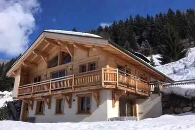 Image de Parking, télévision, 65m², Arêches-Beaufort