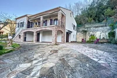Image de Maison F4 avec terrasse, parking et animaux acceptés