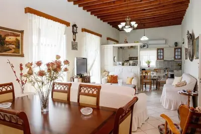 Image de Neoclassical Splendor, Unique Experience in Leros