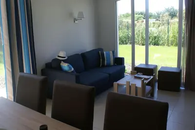 Image de Villa climatisée proche plage avec piscine, Cap d'Agde - 6 pers, parking, Wi-Fi, terrasse, tout équipé