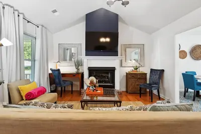 Image de Sophisticated Maximalist