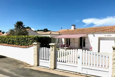 Image de Maison Confortable avec Jardin Clos, Terrasse et Ping-Pong à La Tranche-sur-Mer, Proche Plage