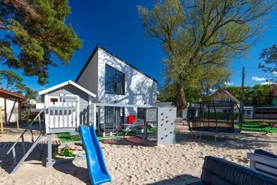 Image de Cottage près de la plage pour 6 personnes à Pustkowo