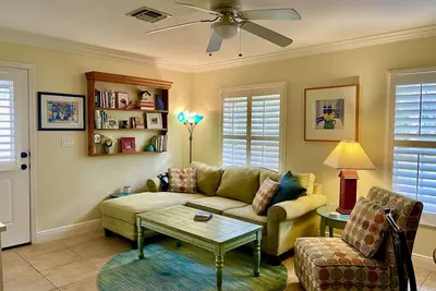 Image de Quaint Country Charm! Private Guest House