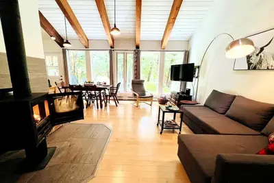 Image de Coquette maison de ville Champêtre, terrain privé