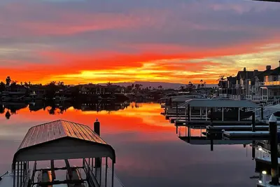 Image de Discover Bay Home - 2, 400 sq. ft. - Close to fast water, minutes to marina & gas