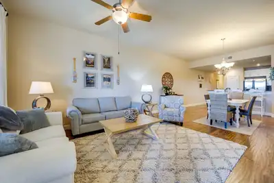 Image de Airy Horseshoe Bay Condo Rental on Lake Lbj!