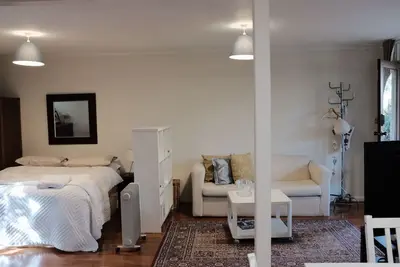 Image de Peaceful nature near City & Anu with the full kitchen, bathroom, &free parking