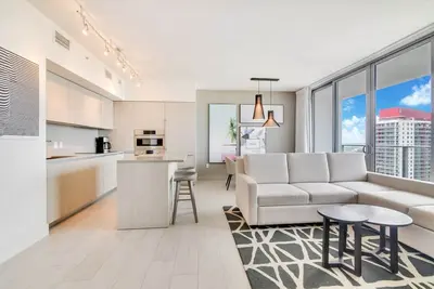 Image de Apartment in  Hollywood Beach Low06