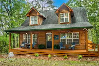 Image de Elkmont Retreat- Private, Hot Tub & Game Room