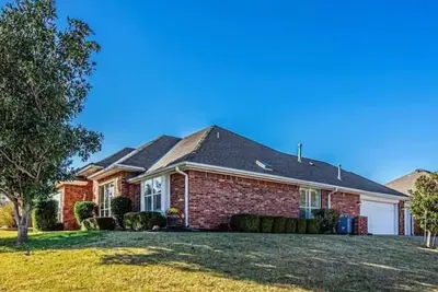 Image de 3bd 2Bath Sleep 8 Tornado shelter Whole home Safe Area