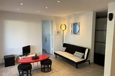 Image de Appartement CLIMATISÉ RÉNOVÉ T4 – 6 Personnes Avec Parking Et Jardin