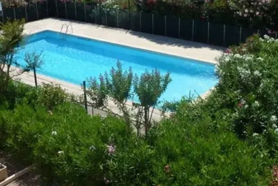 Image de Charmant T2 avec Coin Cabine – Résidence avec Piscines à Deux Pas de la Plage