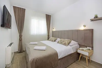Image de Appartement d'une chambre avec la terrasse Promajna, Makarska (A-21102-b)