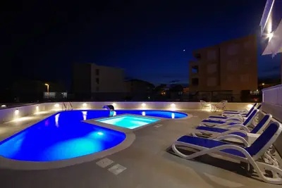 Image de Appartement d'une chambre avec la terrasse Promajna, Makarska (A-21102-d)