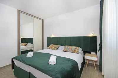 Image de Appartement d'une chambre avec la terrasse Promajna, Makarska (A-21102-f)