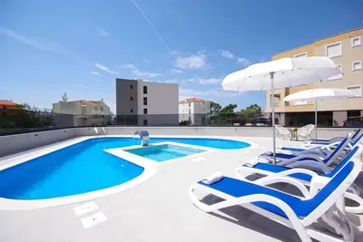 Image de Appartement d'une chambre avec la terrasse et la vue sur le mer Promajna, Makarska (A-21102-i)
