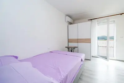 Garçonnière avec air conditionné Posedarje, Novigrad (As-21123-a)