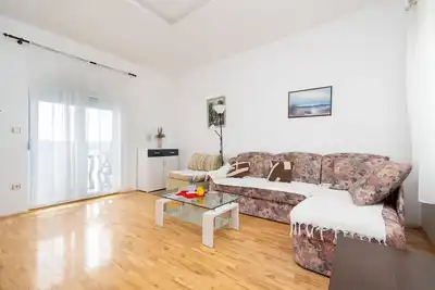 Image de Appartement de deux chambres avec le balcon et la vue sur le mer Posedarje, Novigrad (A-21123-a)