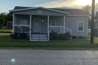 Image de Peaceful 3br house with a lot of space.