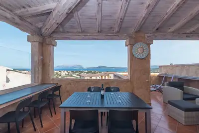Image de Appartement 'Belvedere 43-2' avec vue sur mer et terrasse partagée