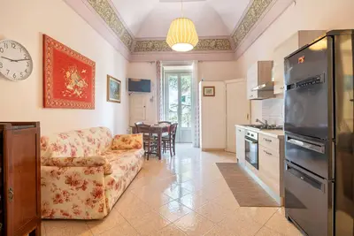 Image de Appartement \"Da Zio Lello\" avec balcon, Wi-Fi et climatisation