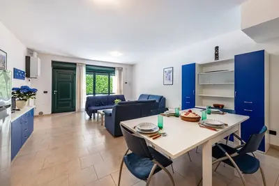 Image de Appartement de vacances \"Trilocale Le Vele 5\" avec vue sur la montagne, terrasse privée et Wi-Fi
