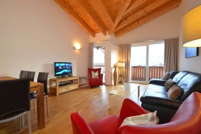 Image de Bright, modern apartment, wonderful location with stunning views