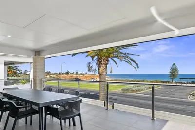 Image de Oceanview Escape by Wine Coast Holiday Rentals