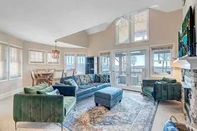 Image de Wintergreens R131- Mountain Condo, Mountain View, Gated Resort, Indoor/Outdoor Pools and Hot Tub, . . .