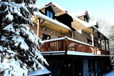 Image de Pine Springs Retreat + Hot Tub & Sauna Lake Kushog