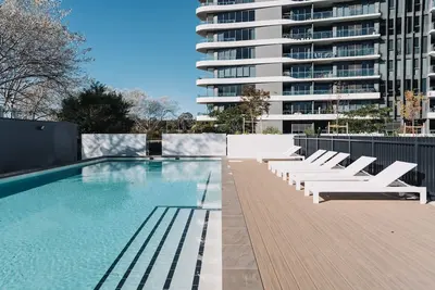 Image de Pristine 2-Bed Apartment with Pool and Bbq