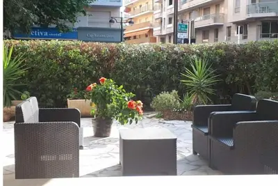 Image de Bel appartement, avec jardin, situation idéale proche plages et vieille ville