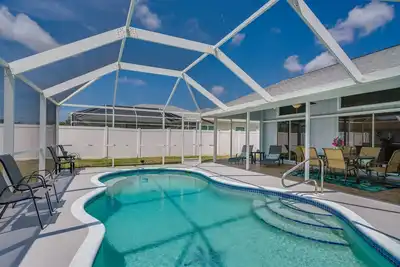 Image de Port Charlotte Home w/ Pool - 8 Mi to Beaches!