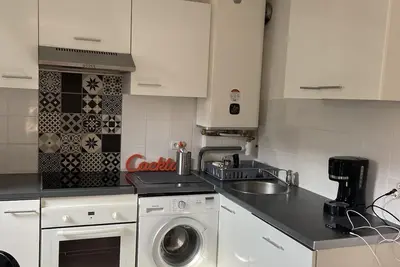 appartement dans résidence avec grand parc