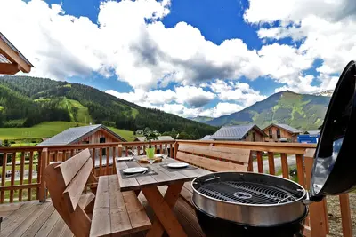Image de Premium Chalet # 47 with Sauna & Whirlpool