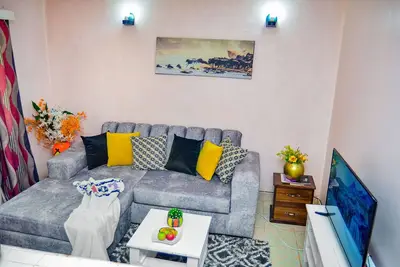Image de Tranquil one bedroom home in the woods! A walk to Two Rivers Mall.