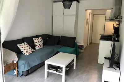 Image de ?? Studio Rénové – Centre-Ville La Grande Motte – 2 Pers – À 2 min de la Plage