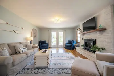 Image de 5 Bedroom w/Fire Pit, Patio & Large Yard