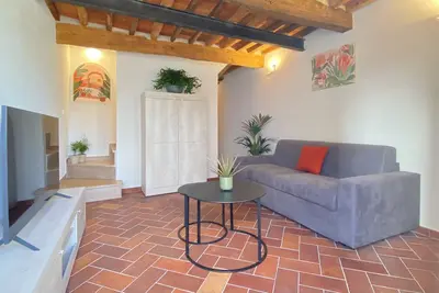 Travel Smart [Wi-fi, Hd Tv, Workspace, Free Parking]