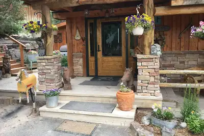 Image de Wind River Chalet; East Yellowstone; 5 Bedroom, 3 Bathroom Home