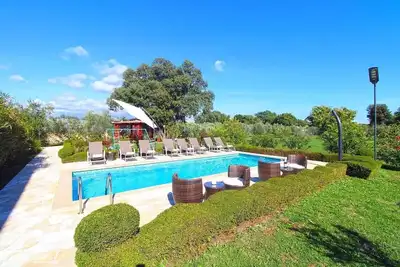 Image de Maison de vacances avec la piscine Sisan, Medulin (K-20775)