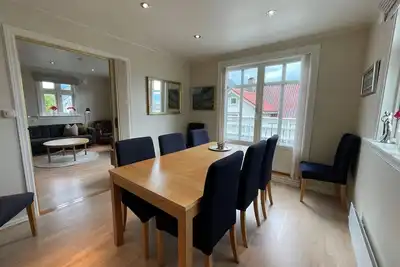 Image de Beautiful holiday home in the center of Måløy