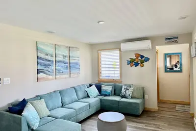 Image de Philly’S Beach House! Gorgeous Everything Is Brand New! One Block From The Beach