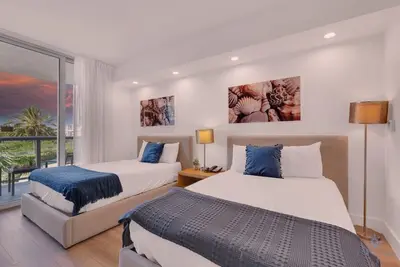 Image de Modern Resort w/ Balcony + Near Beach + Pool